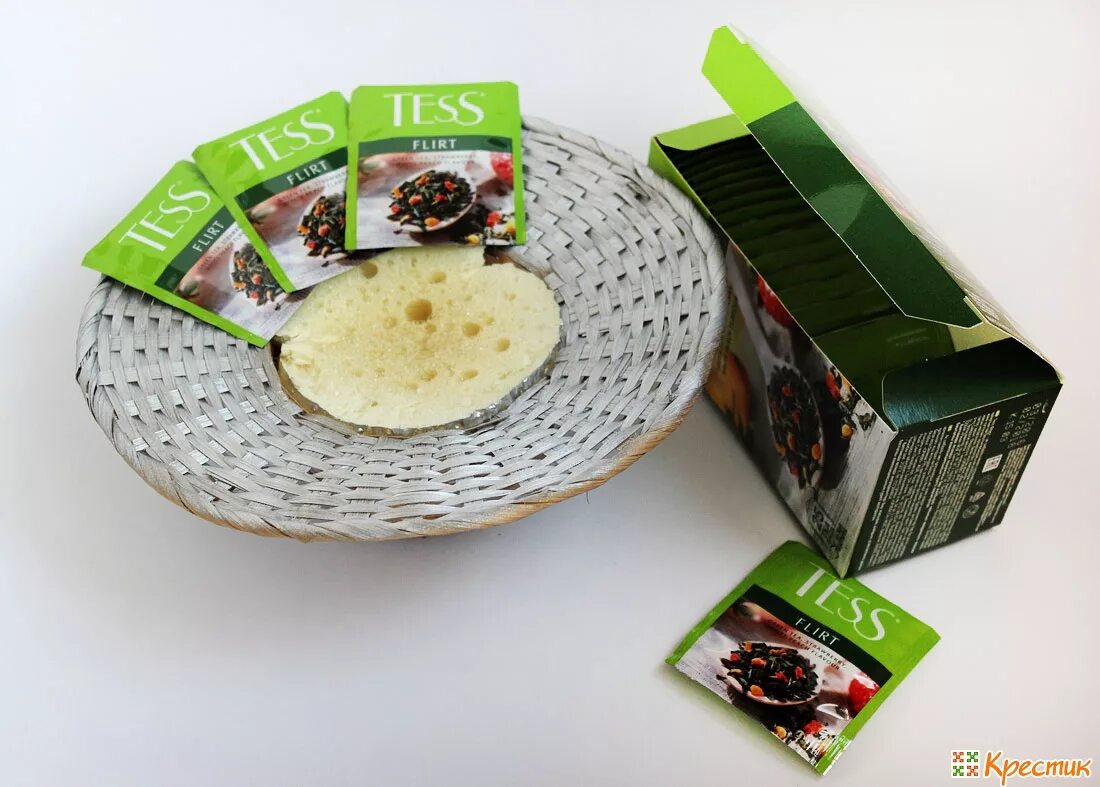 букет из пакетиков чая и конфет. букет из чая и конфет учителю своими руками на шпажках. чайный букет с конфетами. подарок из чайных пакетиков своими руками. букет из пакетиков чая.