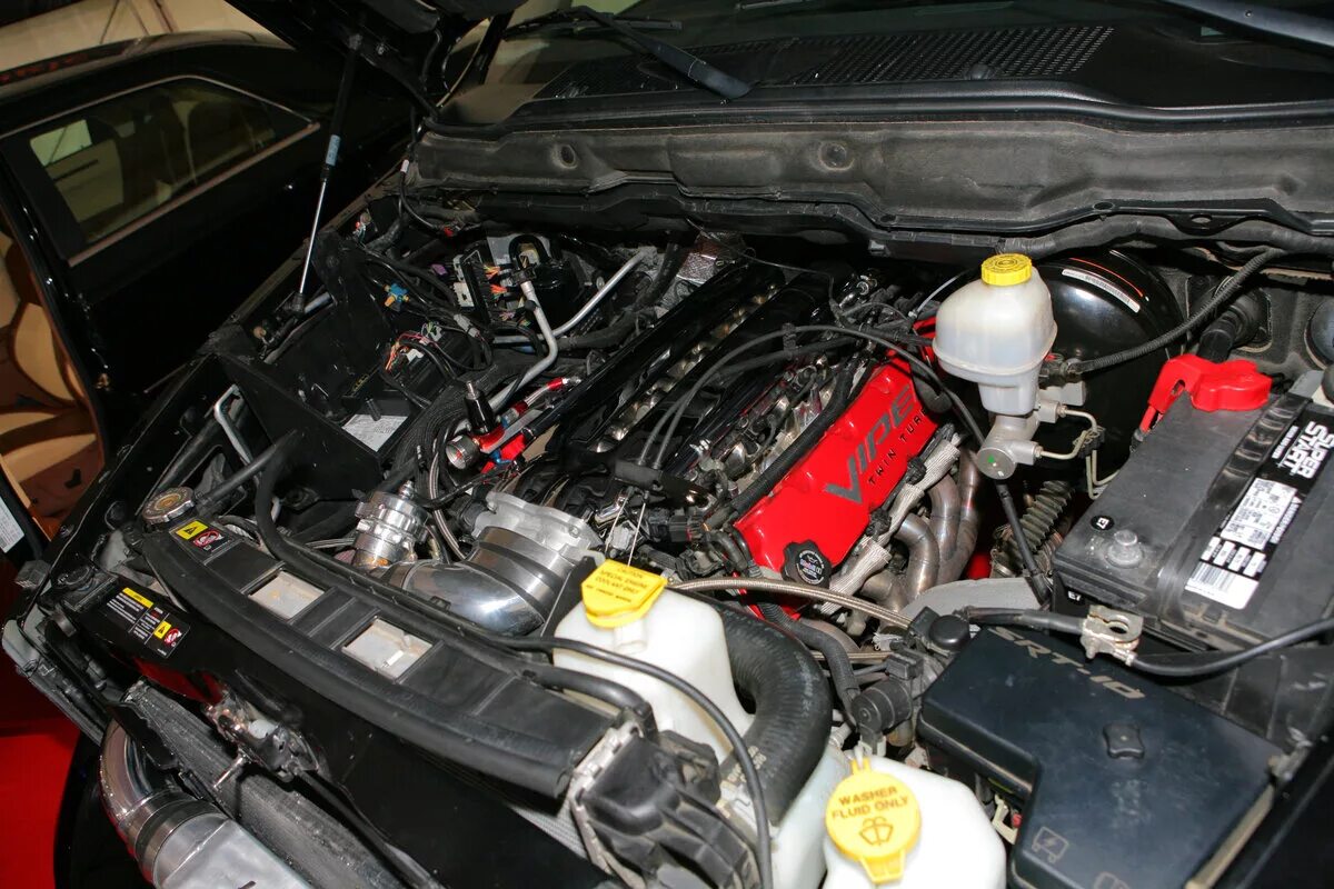 Увеличение мощности и динамичности автомобильного двигателя. Двигатель мощностью 397 лошадей. Улучшение двигателя. Автомобильный двигатель. Увеличитель мощности автомобиля.