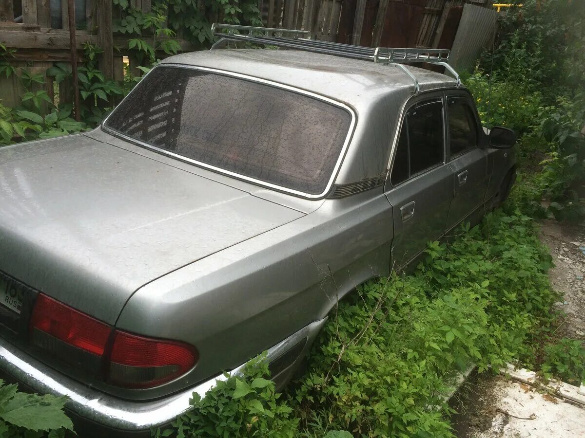 Волга 3110 универсал. Газ 3110 волга серебристая. Волга бензин. Волга бензин. Волга бензин.