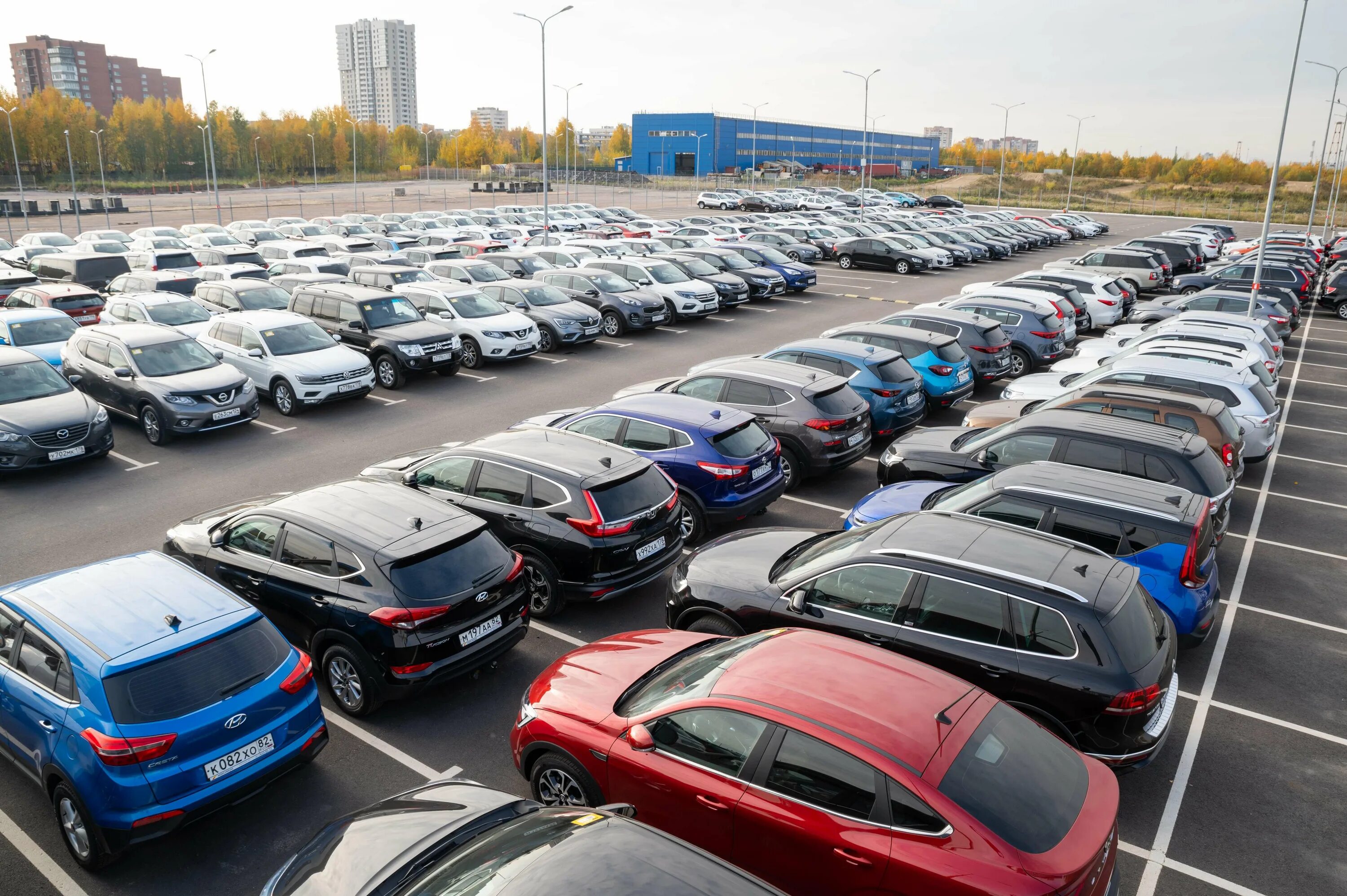 Купить автомобиль в спб. Санкт-Петербург машина Carmart. Рынок машина Санкт-Петербург. Максимум авто СПБ. Автомобили с пробегом Кармарт.