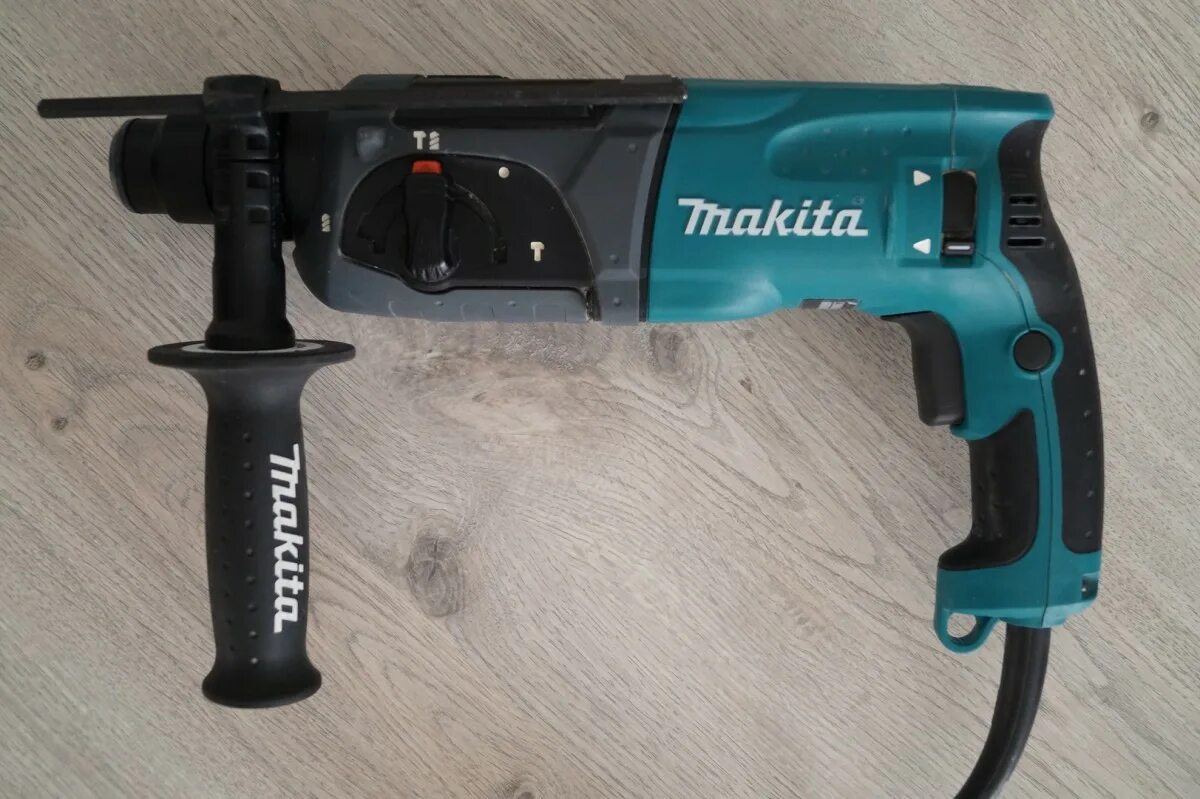 Перфоратор Макита HR 2470. Перфоратор Makita hr2470, кейс. Перфоратор Макита 2.2 КВТ. Перфоратор Макита 2140. Макита б у купить