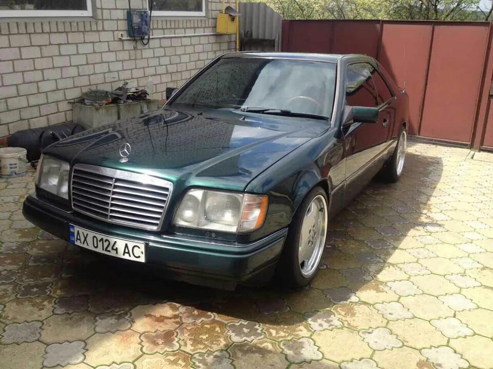 Мерседес 124 е 220. Мерседес w124 e320. Мерседес 124. Mercedes e320 w124. Мерседес w124 e280.