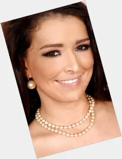 Джулиана Гранди өмірбаяны