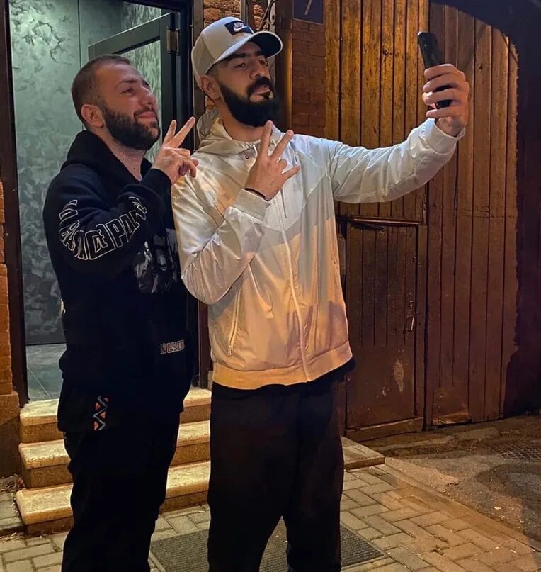 Эндшпиль поменял псевдоним