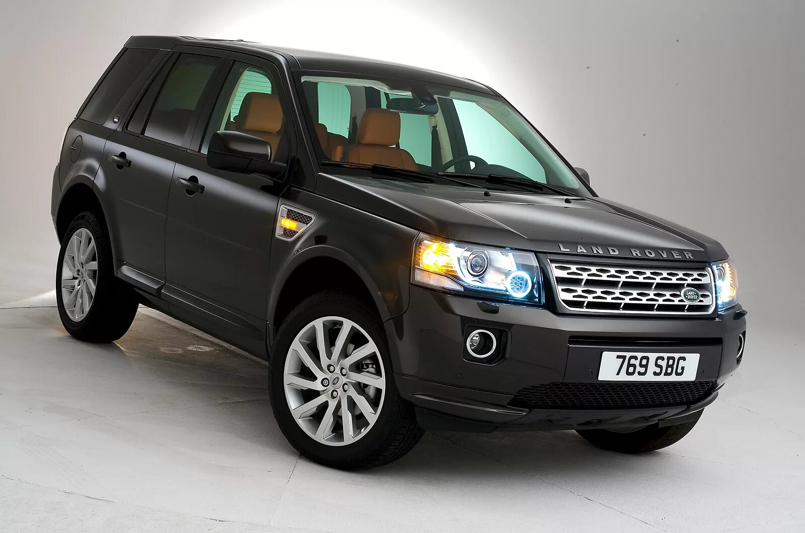 Ленд Ровер Freelander 2. Ленд Ровер Freelander 2 2013. Рендж Ровер Фрилендер 2013. Range Rover Фрилендер. Ленд ровер фрилендер авито