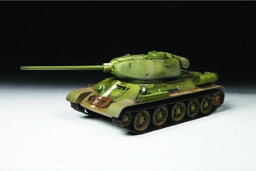 Т 34 85 купить. Танк т 34 звезда модель. Т 34 85 модель звезда. Звезда модель танк т-34/85. Сборная модель танка т 34 85 звезда 1/35.
