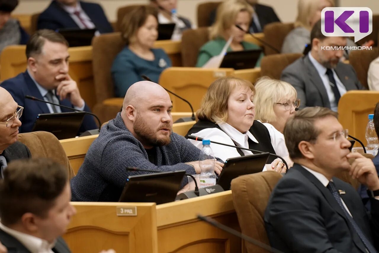 Депутаты от партии