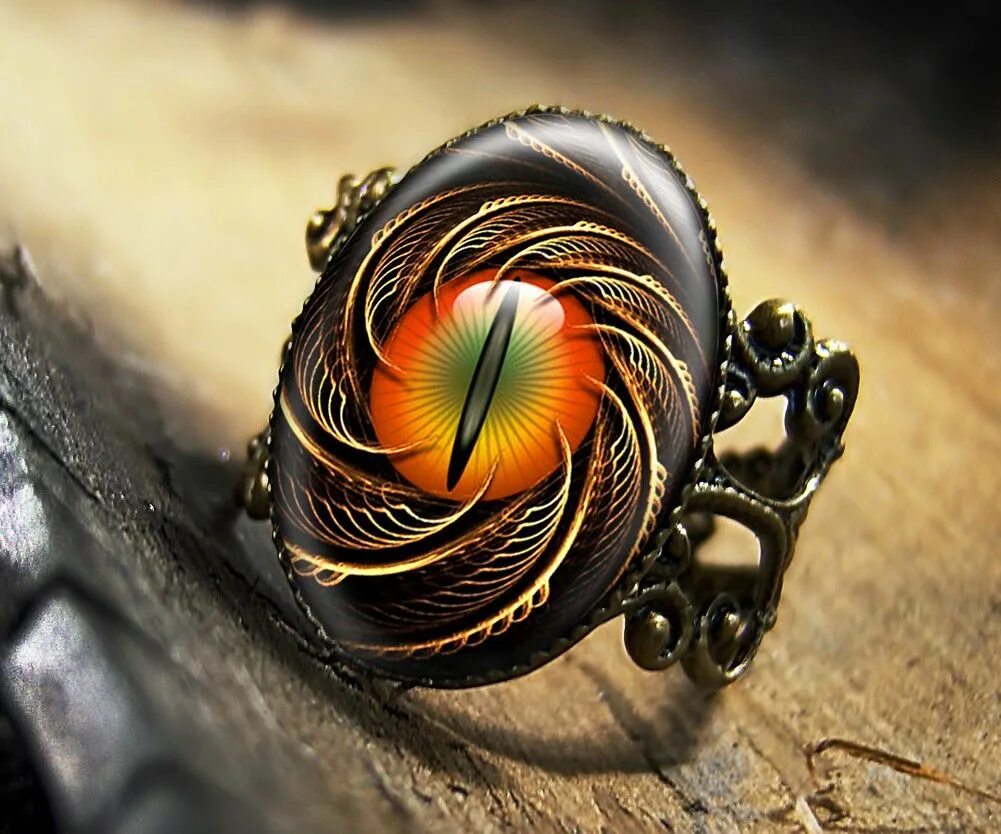Wow wizard наручи. Магические предметы фэнтези. Магический щит. Магические кольца фэнтези. Magic the gathering артефакты арты.