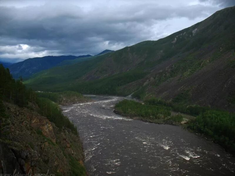 Река шалушка. Река лемовжа. Река являющаяся. Река кидна. Горные реки убин.