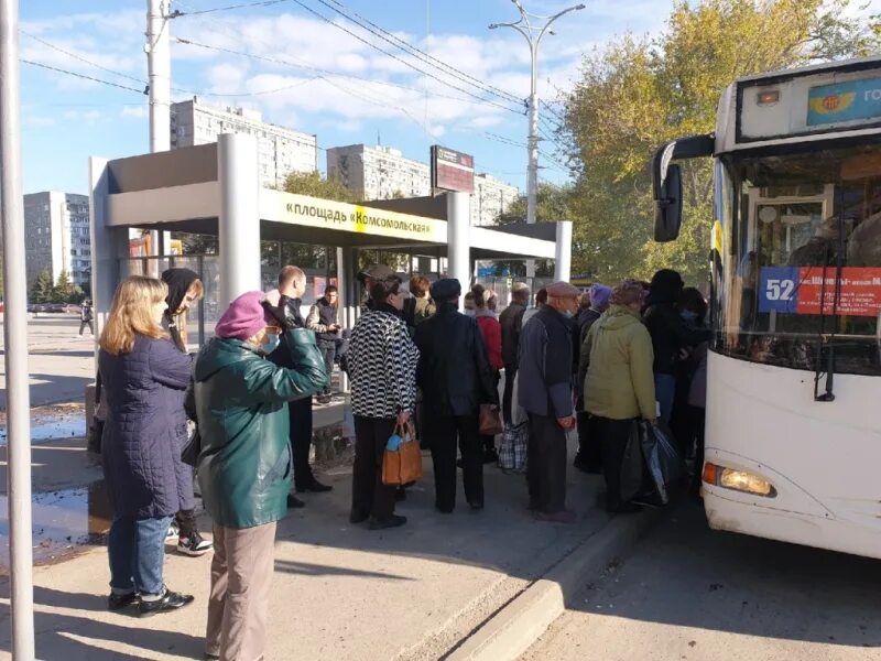 Бесплатный проезд для участников сво. Общественный транспорт Волгодонск. Остановка автобуса. Новые автобусы. Ветеран труда бесплатный проезд в общественном транспорте.