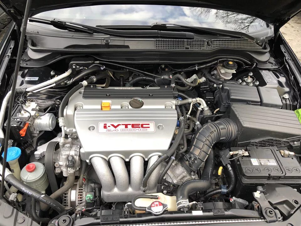 Honda accord 2. Втек хонда аккорд 6. 4 i-vtec. Фото рёв мотора. 4 2006г автомат.