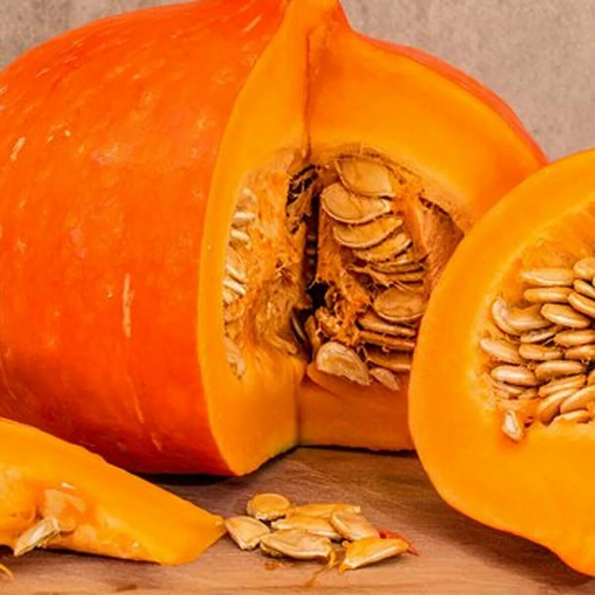 тыква (плод). тыквенные овощи. тыква источник витаминов. польза тыквы. тыква squash jarrahdale.