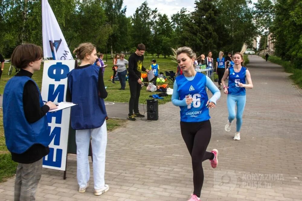 Котлас новости в контакте подслушано. Котлас парк развлечений. Дети Коряжмы. Футболисты Коряжма дети. Фото Лимендки Котлас.