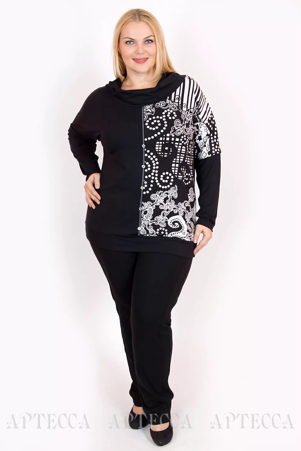 Баннер женская одежда больших размеров. Артесса интернет магазин женской одежды большие. Артесса черные платья для полных. Артесса интернет магазин женской одежды. Артесса интернет магазин женской одежды большие.