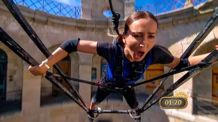 Форт боярд с ольгой бузовой 2019. Форт боярд с бузовой. Форт боярд 2022. Оля бузова форт боярд. Бузова в форт боярд але.