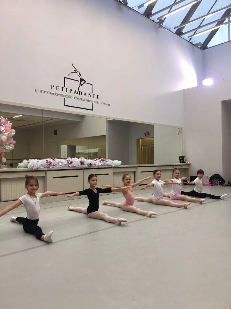 ледяха хореографическое училище. неглинной московское хореографическое училище. рижское хореографическое училище 2021. гбпоу колледж г. колледж хореографии в москве.