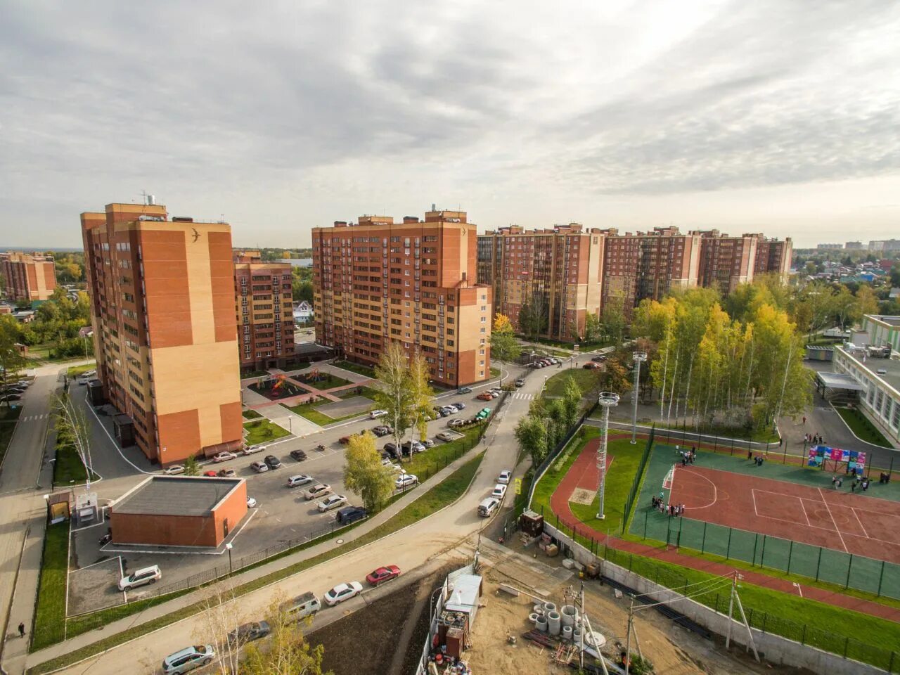 Купить стрижи новосибирск. Стрижи Новосибирск. Микрорайон Стрижи. ЖК Стрижи Новосибирск Заельцовский район. Стрижи микрорайон микрорайоны Новосибирска.