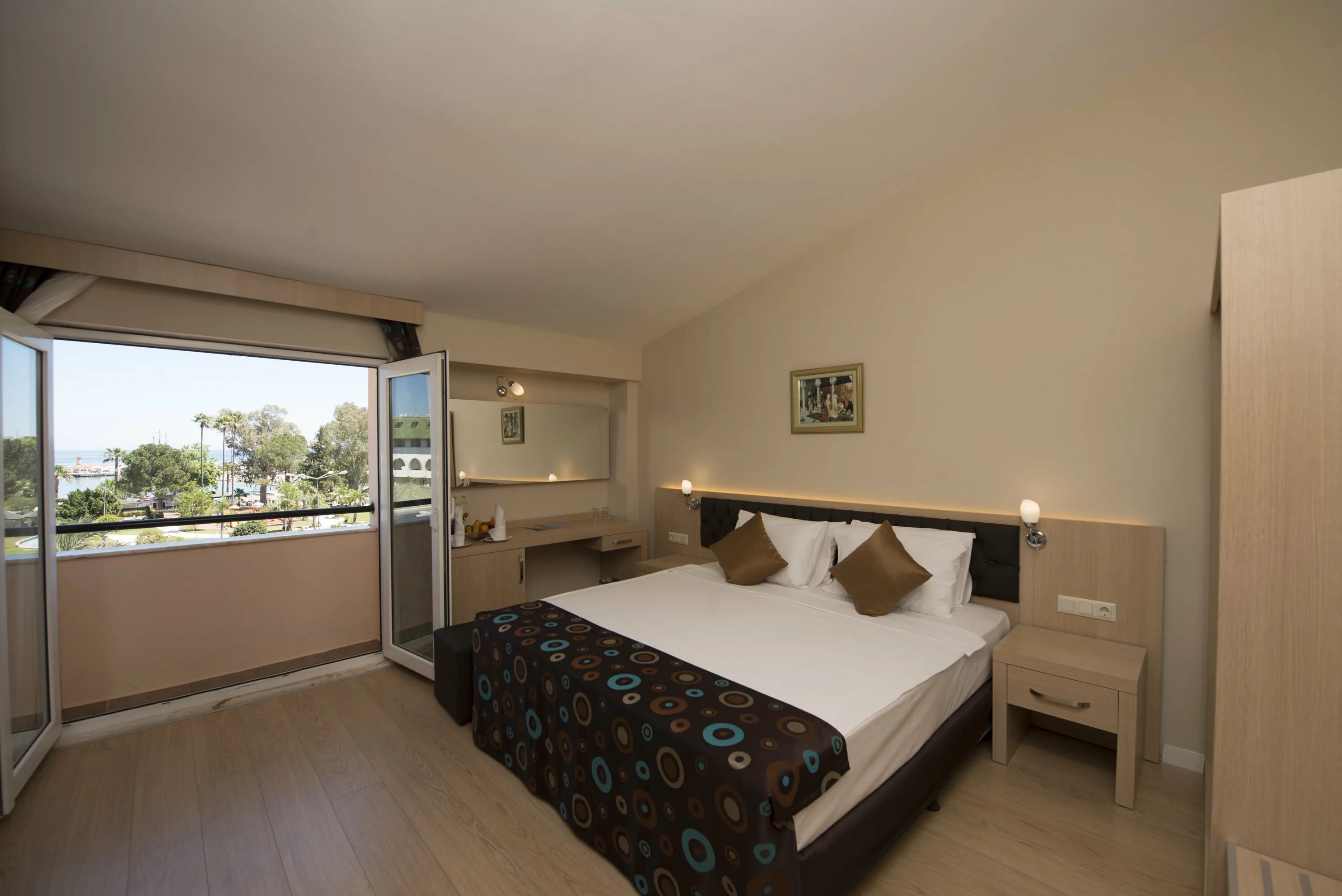 Отель асдем парк кемер турция. Albatros aqua park resort хургада. Castle park hotel 4 турция кемер. Albatros aqua park hurghada 4. Sea garden) 5* (набк).