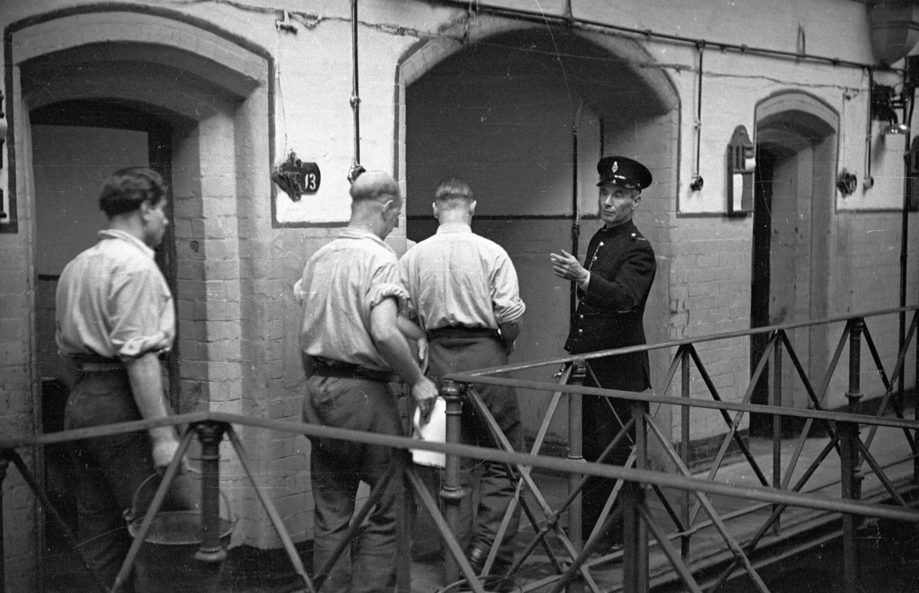 Prison english