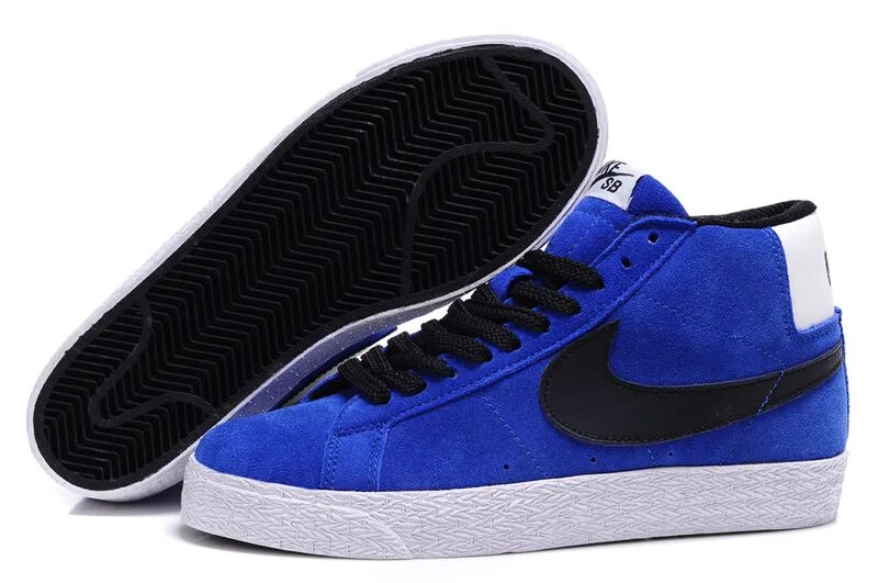 Nike blazer мужские. Nike Blazer Mid 77 мужские синие. Nike Blazer голубые. Синие кроссовки найк блейзер. Кеды найк блейзер голубые.