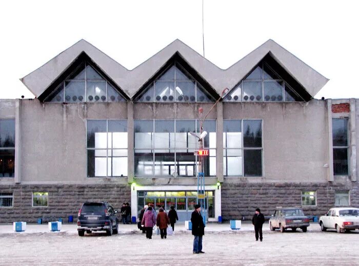 Город югорск вокзал. Станция геологическая югорск вокзал. Югорск ханты-мансийский автономный округ. Жд вокзал югорск. Югорск ханты-мансийский автономный округ.