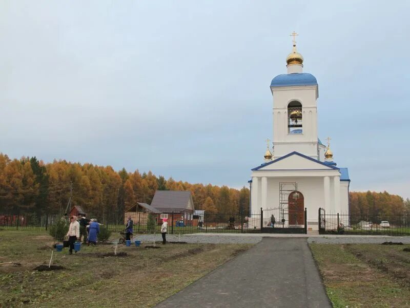 Церковь в Балахте Красноярского края. Церковь православная Балахта. Балахтинский район Балахта Церковь. Балахта парк. Балахта вк