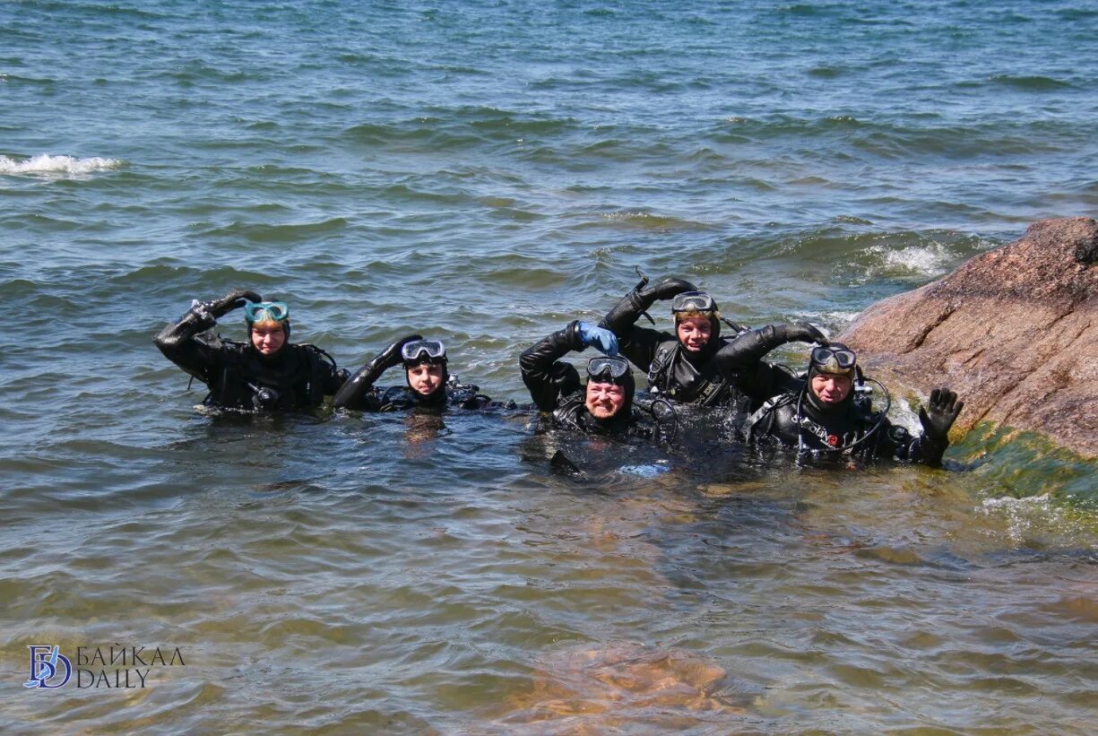 Спасатель. Утопленные машины в байкале. Спасатели на байкале. Сервис гимс мчс россии. Байкалов спасатель.