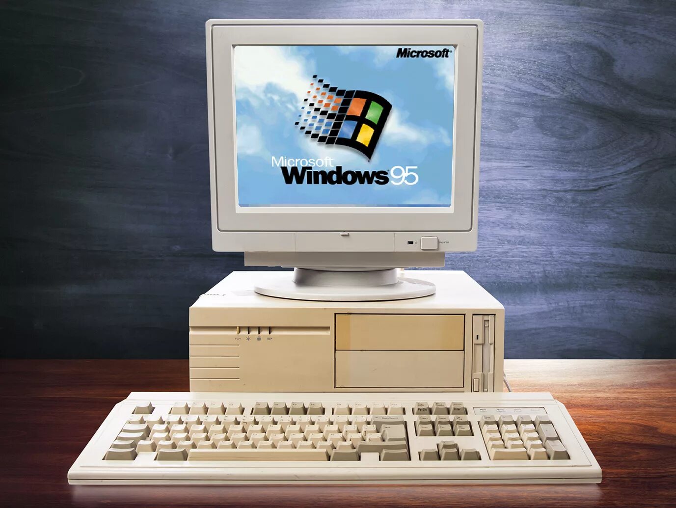 Компьютеры 98 года. Виндовс 95 ПК. Комп Windows 1995 1995. Старый компьютер виндовс 95. Монитор Windows 95.