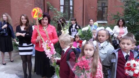 337 школа невского. Школа 337 Санкт-Петербург. Школа номер 337 Невского района Санкт-Петербург. Учителя школы 337 СПБ.