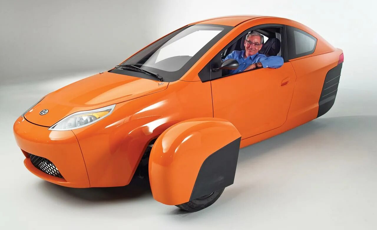 Tata nano 2022. Самую недорогую машинку. Elio трицикл. Машина tata nano. Tata nano 2008.