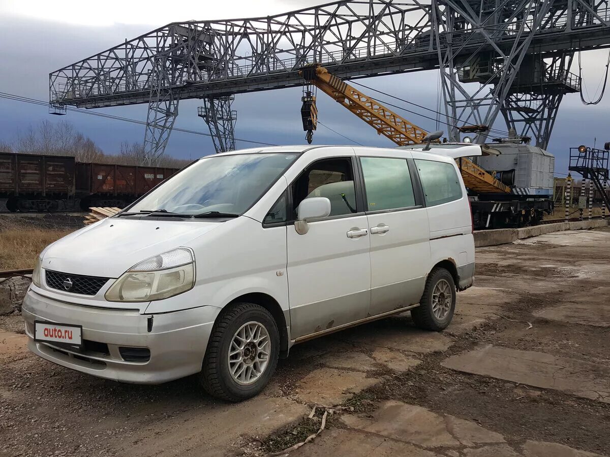 Купить ниссан минивэн. Nissan Serena 4x4. Ниссан Серена 2000 года 4 ВД. Ниссан минивэн c24. Nissan Serena c24 4wd 2001г.