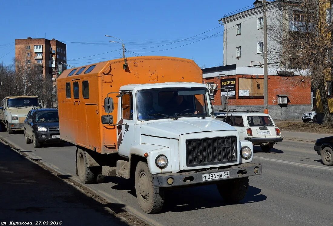 ГАЗ 33. ГАЗ 3307 С дровами. ГАЗ 33 картинки. В600ма33.