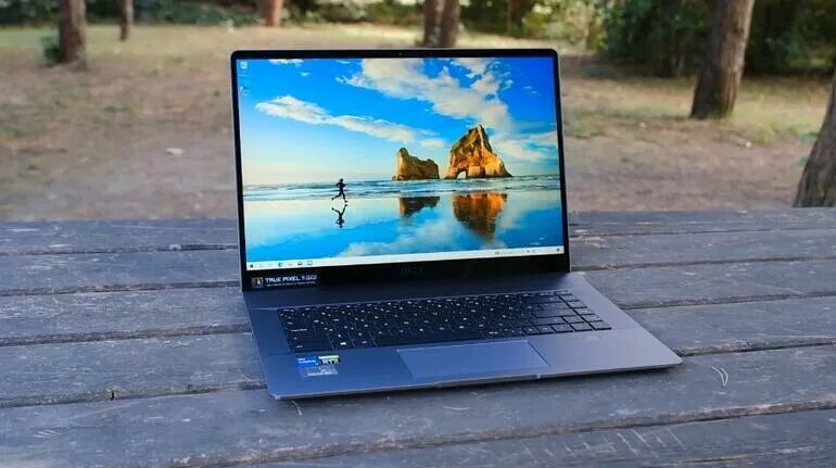 Creator z17 a12uhst-258ru. Msi creator z16 обои. Creator z16. Creator z16. Msi creator z16.