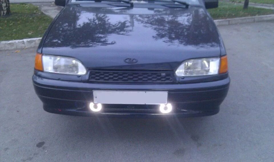 2114 провода туманки. Круглые противотуманки на ваз 2114. птф в фары 2114. ваз 2114 с противотуманками. противотуманные фары ваз 2115 круглые.