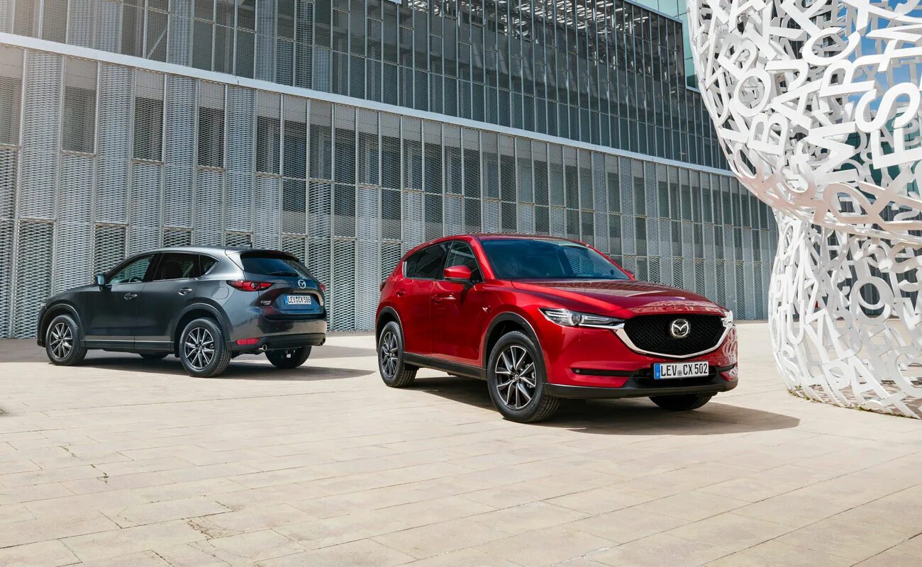 Мазда СХ-5 2 поколение. Мазда cx5 Рестайлинг. Mazda CX 5 1 Рестайлинг. БМВ cx5. Отличия мазда сх5