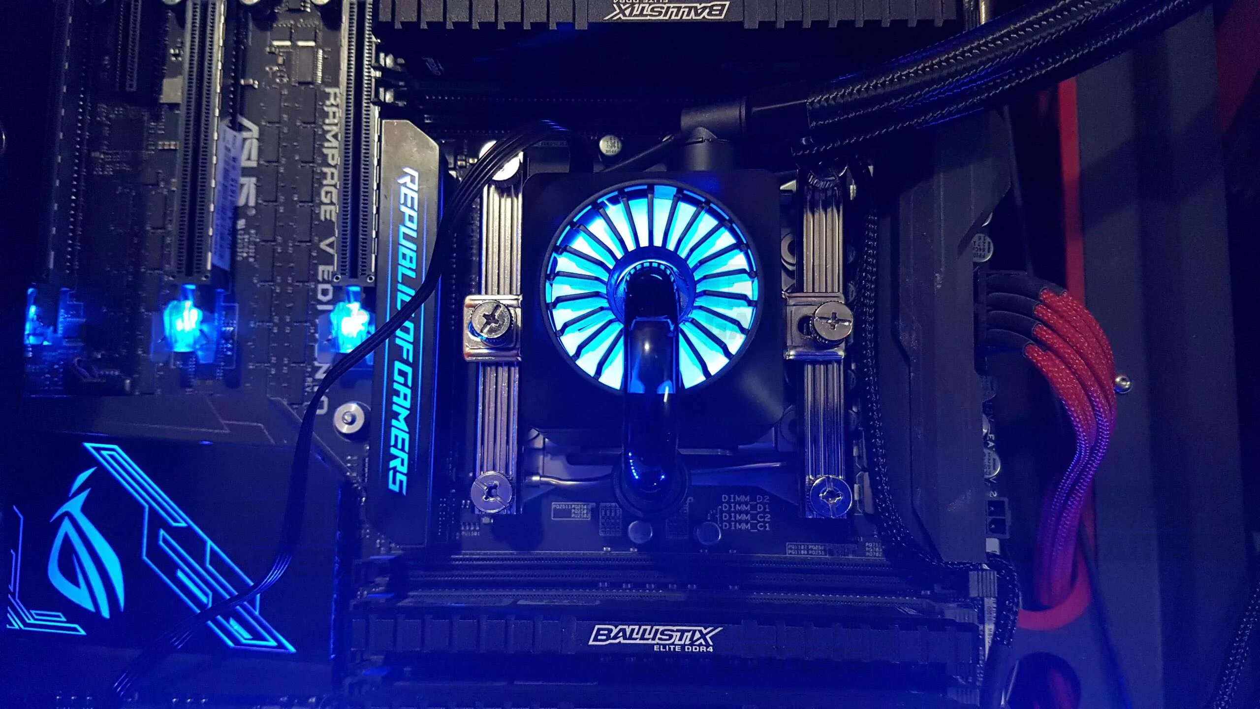 Система охлаждения deepcool le720 wh. Deepcool captain 240 ex rgb. gamer storm captain 240ex. deepcool castle 240ex. deepcool ak400.