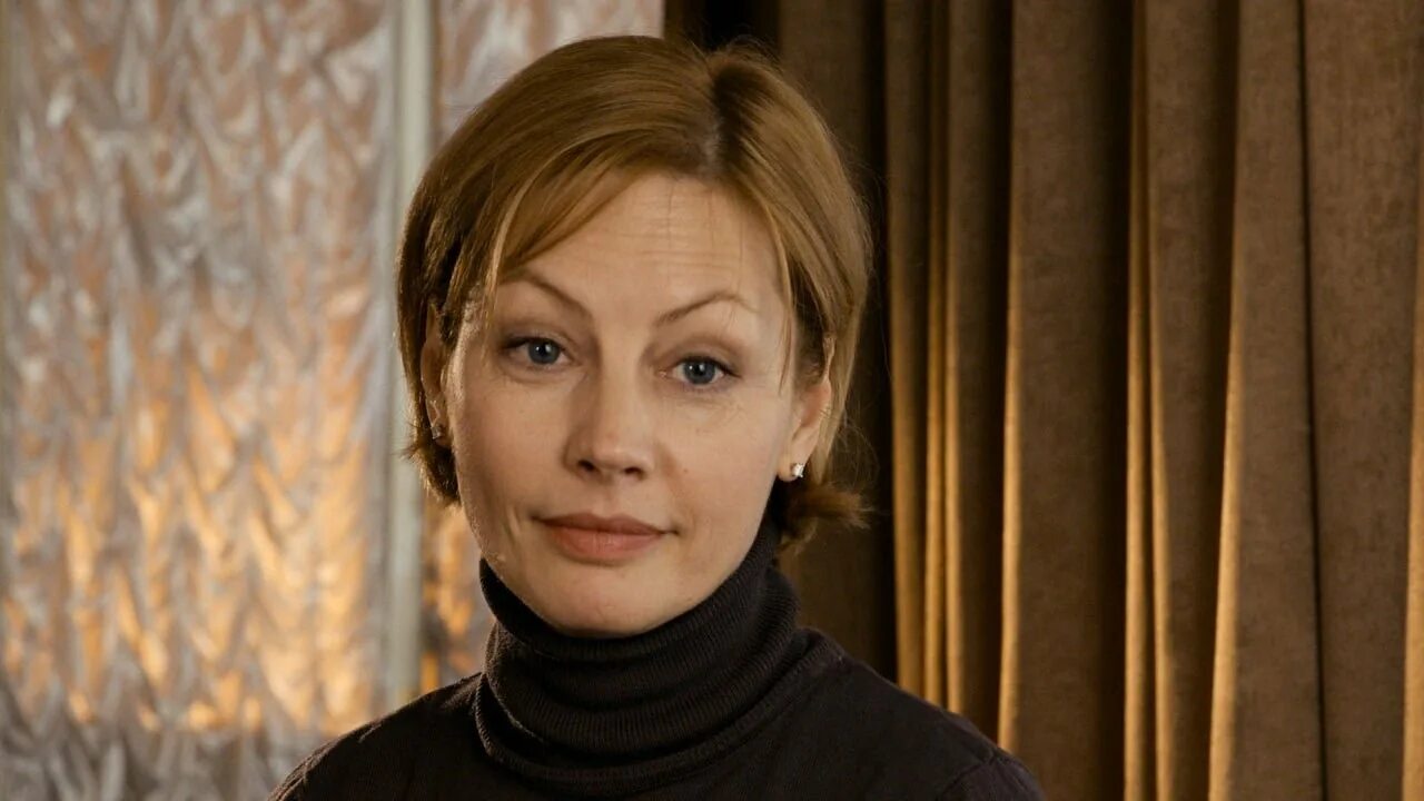 Сколько лет алене бабенко. Бабенко алена актриса. бабенко алена каменская. алена бабенко 2025. алена бабенко фото.