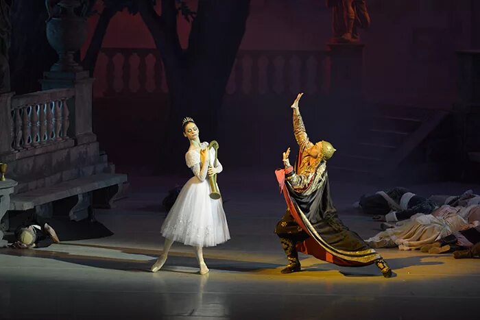 Бахчисарайский фонтан балет мариинский театр. Бахчисарайский фонтан балет мариинский театр. Бахчисарайский фонтан балет самара. Бахчисарайский фонтан балет мариинский театр. Бахчисарайский фонтан сатоб.