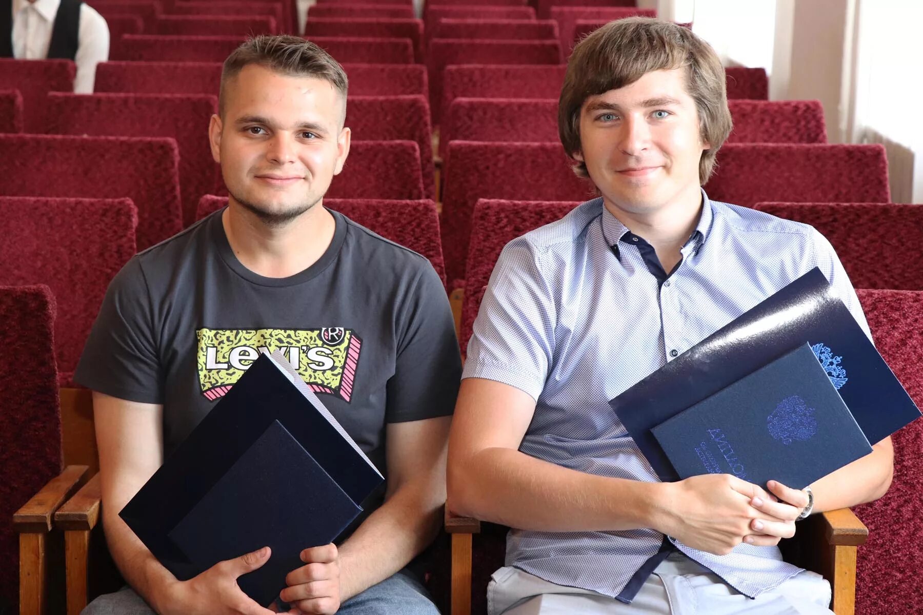 аспирантура служба. институт магистратуры докторантура. улгу ульяновский государственный университет специальности. послевузовское образование в россии. институт магистратуры докторантура.