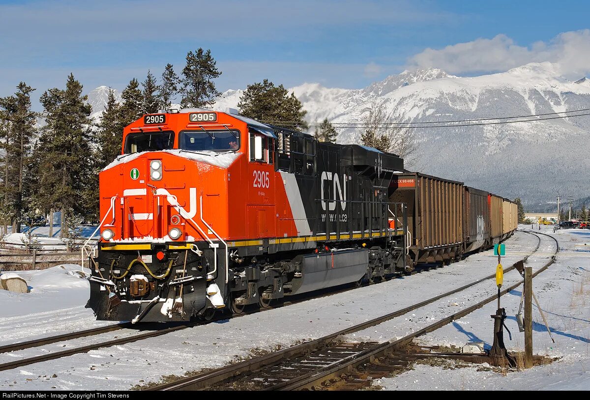 Ge es44ac. Canadian National Railway. Es44ac кабина. Canadian National 6400.