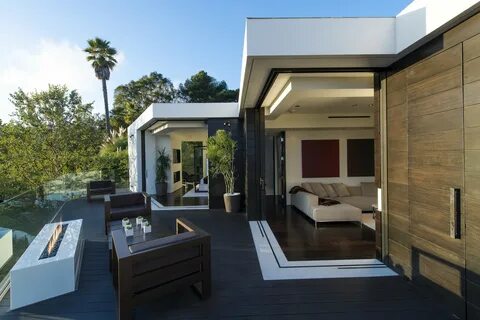 Luxury housing