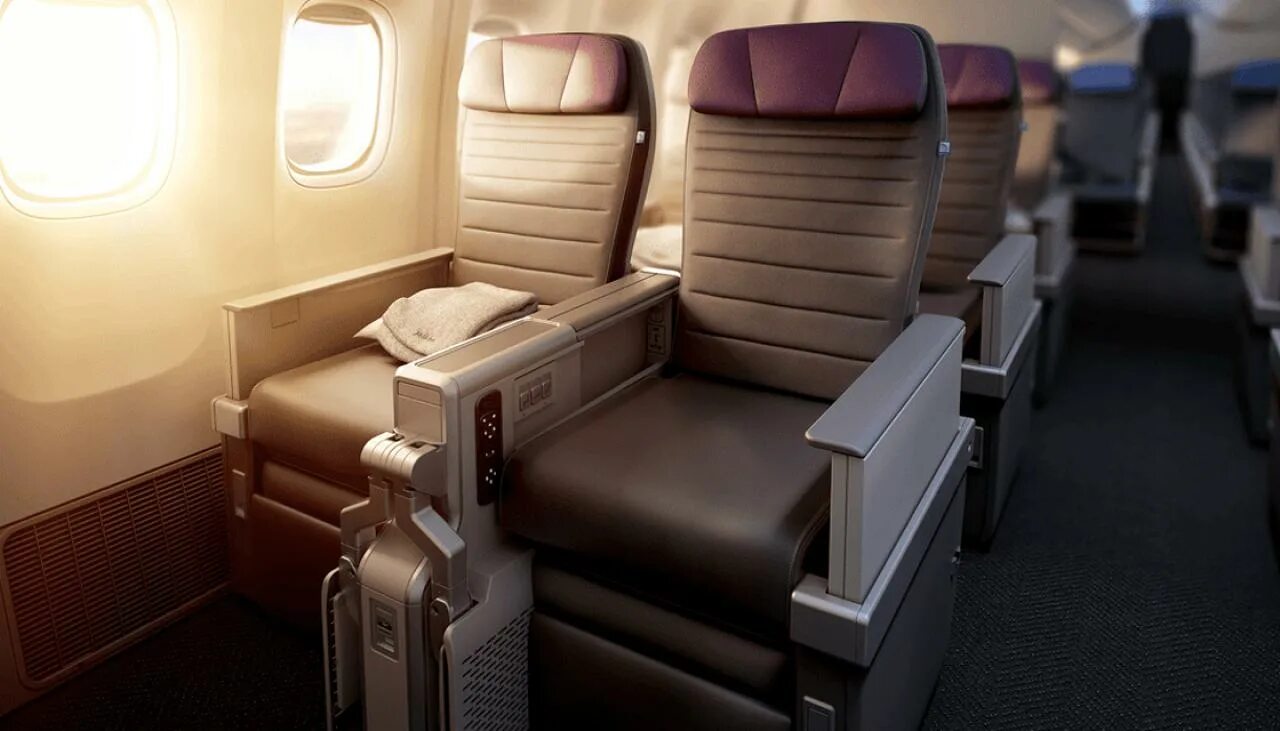 Кондор авиакомпания самолеты салон. Econom premium united airlines. United economy. Legroom. Econom premium united airlines.