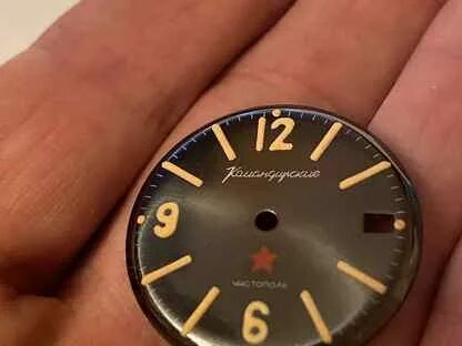 Циферблат на командирские часы