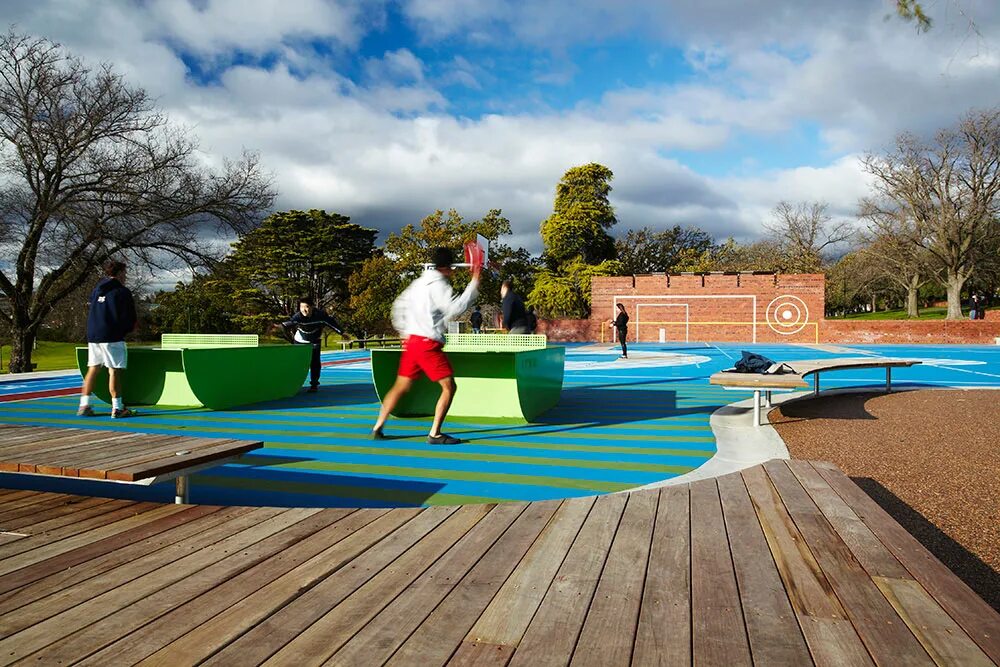 Box playground. Royal park nature play playground. мельбурн, австралия. running area. modern natural public parks on hills. hillier gardens.