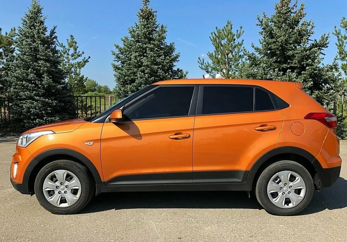 Hyundai Creta оранжевый. Хендай Крита оранжевый. Hyundai Creta 2021 оранжевая. Хендай Крета новая оранжевая.