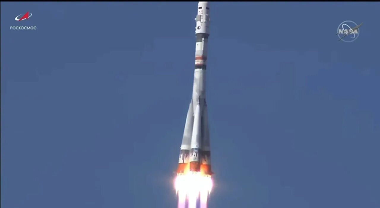 Союз 1а. Полет в космос 5 октября 2021. Ракета Союз в полёте. Взлёт ракеты в космос 5 октября 2022. Старт космического корабля 5 октября 2021.