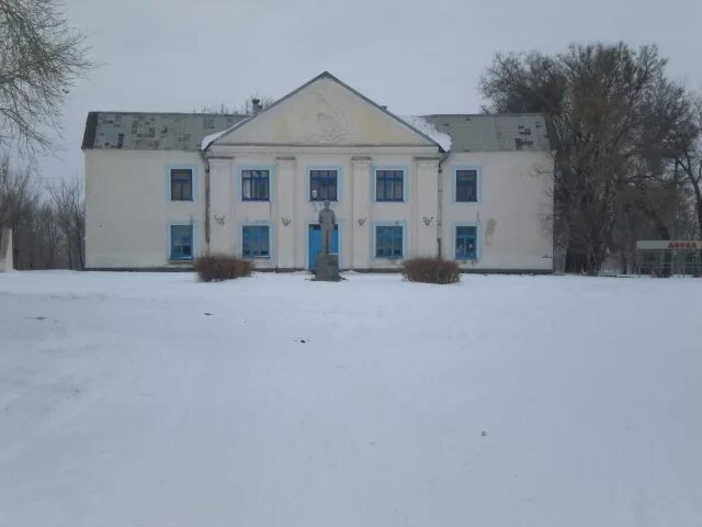 Село Бережновка Николаевский район. Бережновка Николаевский район Волгоградская область. Волгоградская область Николаевский р-н село Бережновка. Село Политотдельское Волгоградской области Николаевского района.