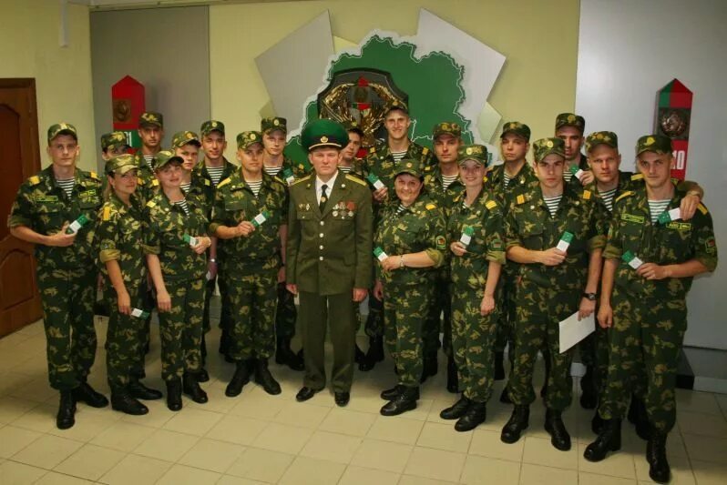 Прапорщиков найти. Школа прапорщиков. школа прапорщиков поступление. учеба прапорщиков. барыбино школа прапорщиков.
