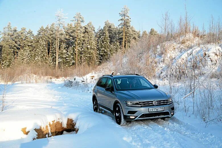 Тест драйв тигуан. VW Tiguan Offroad. Тигуан Фольксваген Offroad. Фольксваген Тигуан оффроуд. Volkswagen Tiguan комплектация Offroad.