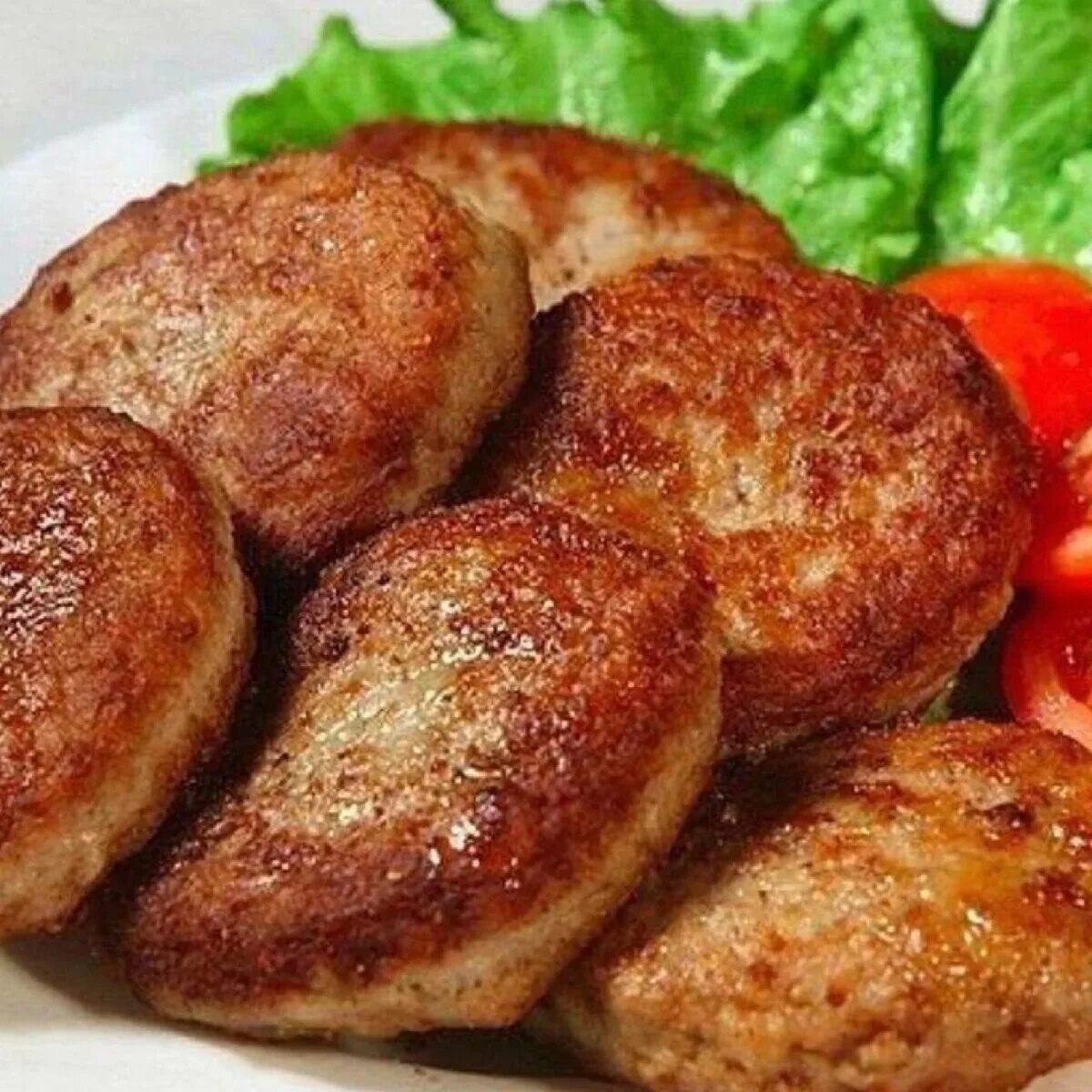 Как жарить котлеты полуфабрикаты. Красивые котлеты. жареные котлеты. котлеты домашние. сочные котлеты.